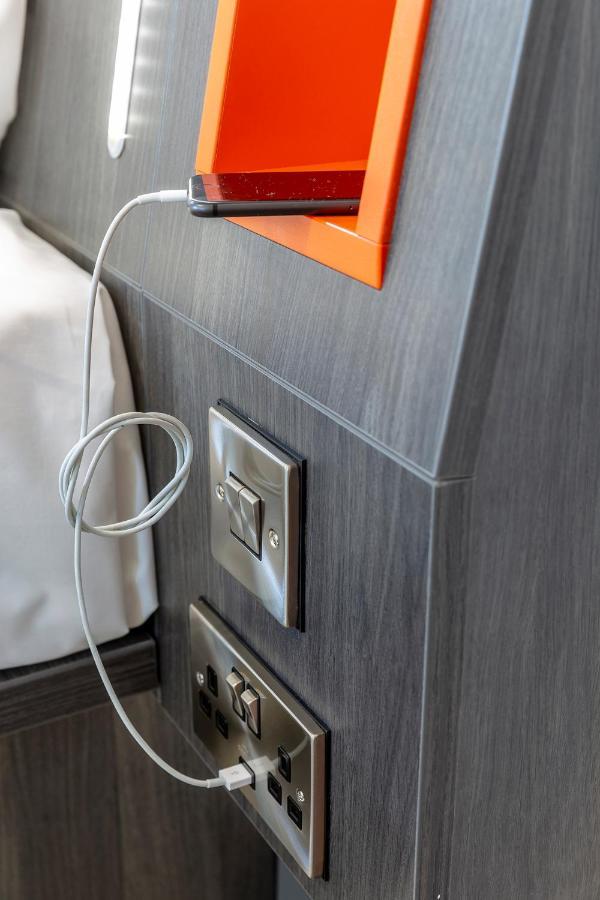 Easyhotel Zuerich Limmatplatz Exteriér fotografie